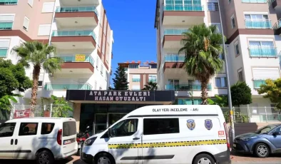 Antalya’da Boşanma Aşamasındaki Eşini Ateşli Silahla Öldüren Katil Zanlısı Yakalandı